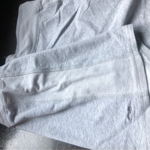 2 pair of ladies champion shorts - Picture 8 of 13